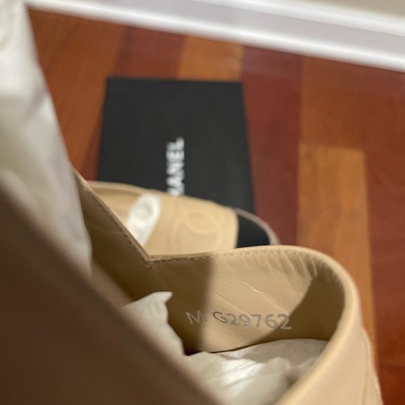 Authentic Chanel Espadrilles 38 - Picture 6 of 10